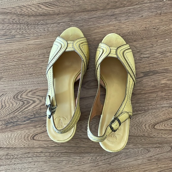 Frye Leather Slingback Sandals; Yellow - Picture 4 of 5